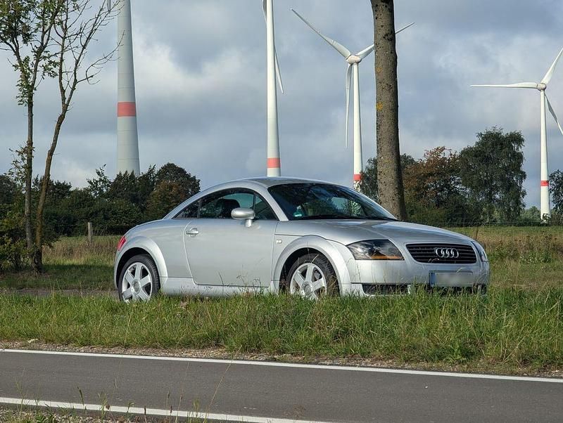 Silber Gebraucht 2000 Audi TT Basis Coupé | 3.825 € (Fairer Preis) - Bild 1/4