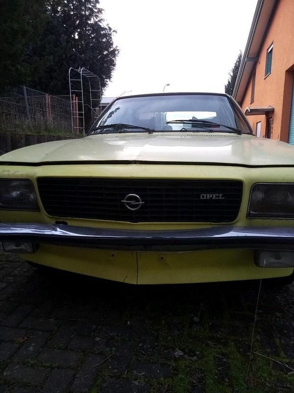 Gebraucht Opel Commodore 115 PS (84 kW) 1977 Gelb Coupé