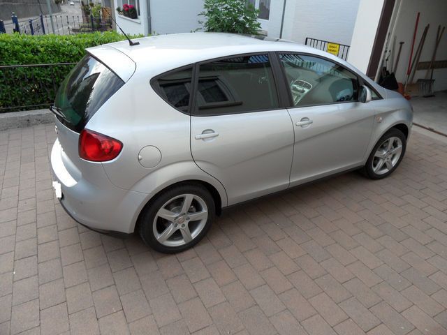 Gebraucht Seat Altea Sport 160 PS (117 kW) 2011 Grau Van / Kleinbus