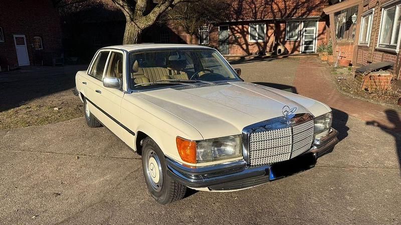 Weiß Gebraucht 1974 Mercedes S280 SE Limousine | 19.850 € - Bild 1/4