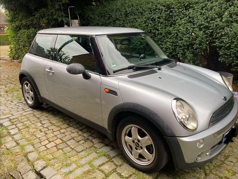 Gebraucht Mini ONE 90 PS (66 kW) 2005 Silber Kleinwagen