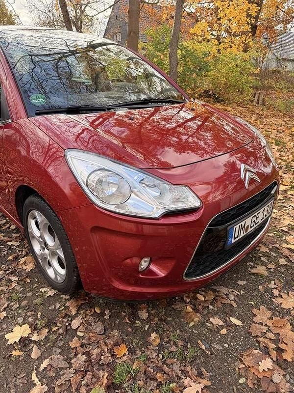 Gebraucht Citroën C3 Exclusive 120 PS (88 kW) 2011 Rot Limousine