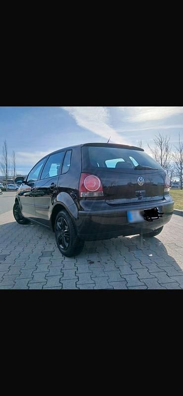 Gebraucht VW Polo 64 PS (47 kW) 2006 Schwarz Kleinwagen