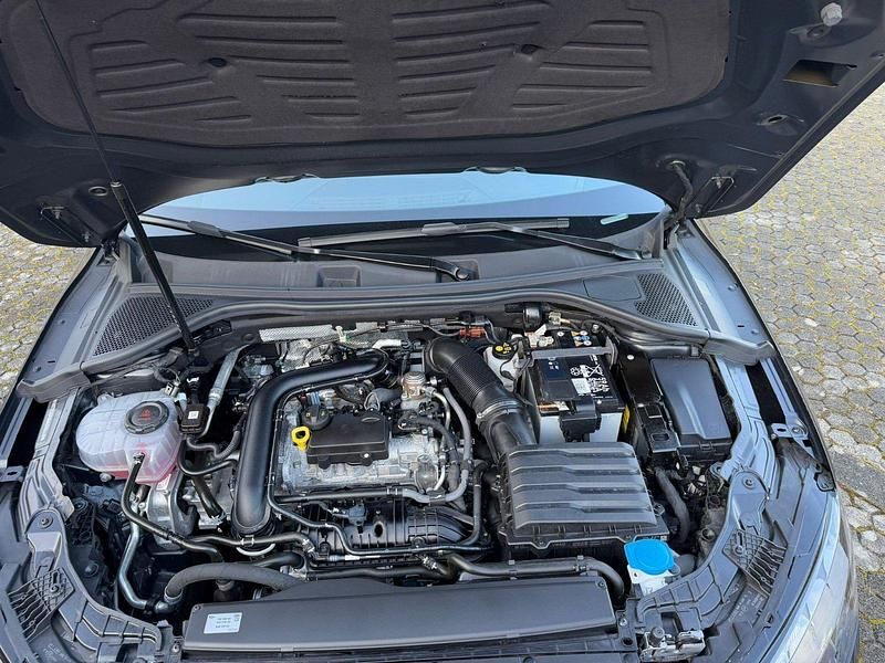 Gebraucht Audi A3 Sportback 110 PS (80 kW) 2024 Schwarz Kleinwagen