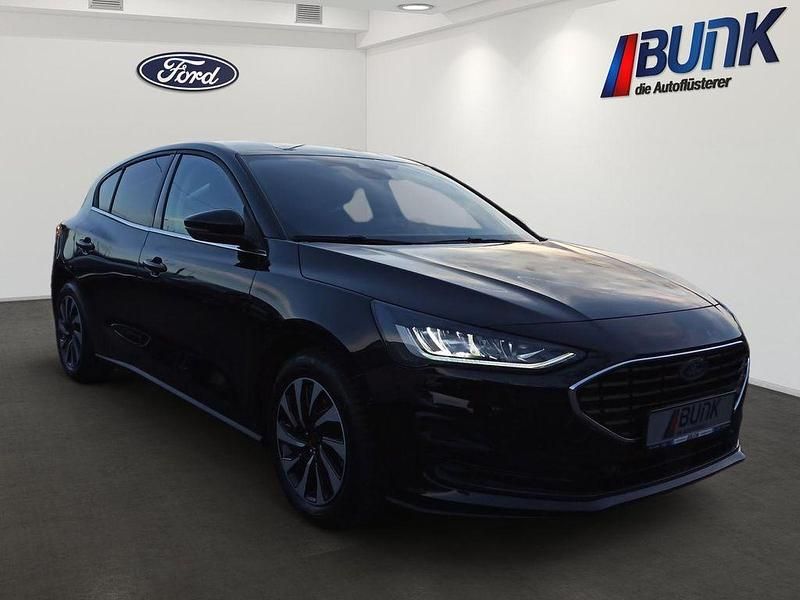Gebraucht Ford Focus Titanium 125 PS (91 kW) 2025 Agate black metallic (pn4gm) Limousine