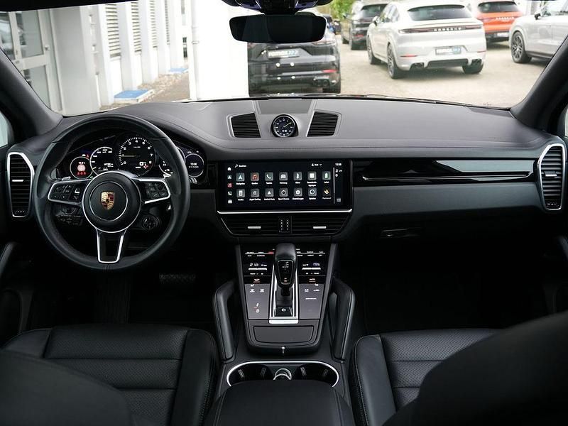 Gebraucht Porsche Cayenne 462 PS (339 kW) 2021 Tiefschwarz met. SUV