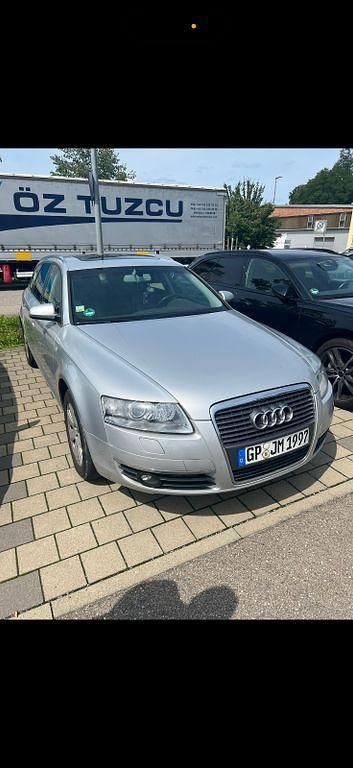 Silber Gebraucht 2006 Audi A6 Kombi | 3.990 € (Fairer Preis) - Bild 1/4