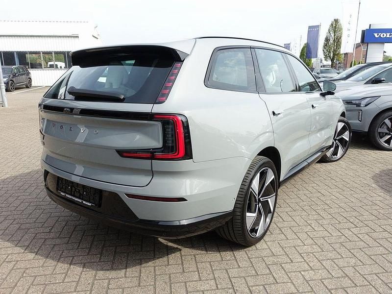 Gebraucht Volvo EX90 Ultra 300 kW (408 PS) 2025 Grau SUV