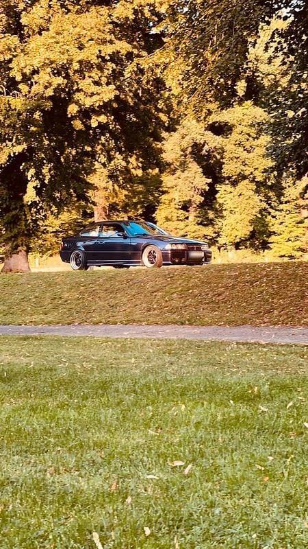 Second-hand BMW 325 192 CP (141 kW) 1994 Mov Coupe