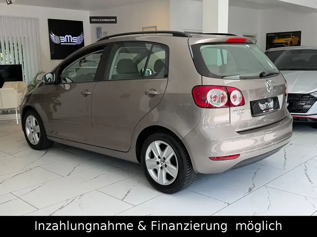 Gebraucht VW Golf Plus Comfortline 102 PS (75 kW) 2009 Kaschmirbraun Van / Kleinbus