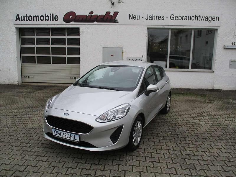 Grau Gebraucht 2021 Ford Fiesta Cool & Connect Kleinwagen | 12.300 € (Fairer Preis) - Bild 1/4