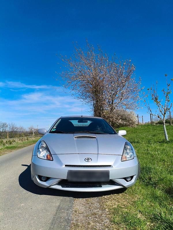 Gebraucht Toyota Celica T2 143 PS (105 kW) 2004 Silber Coupé