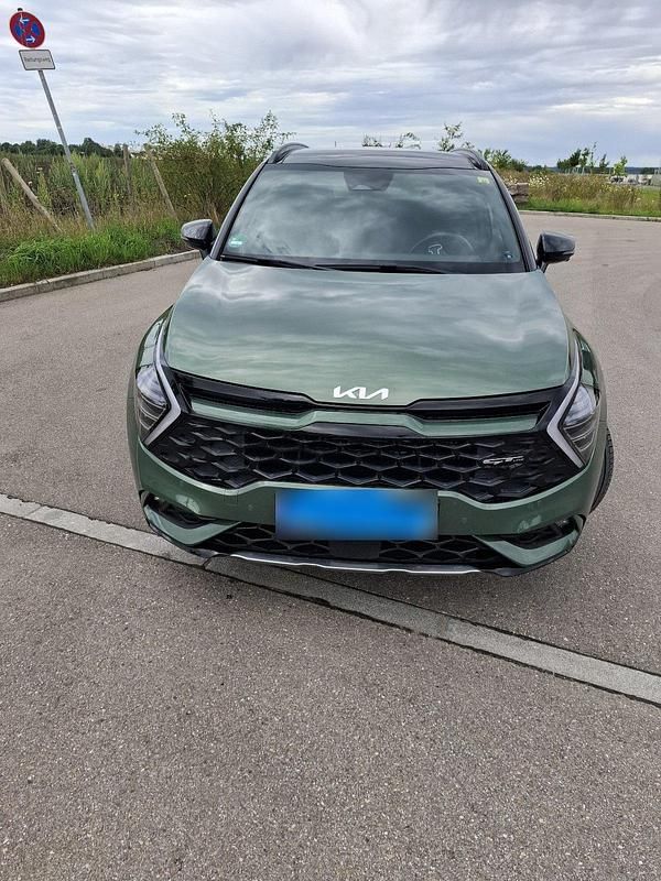 Gebraucht Kia Sportage 180 PS (132 kW) 2023 Grün SUV