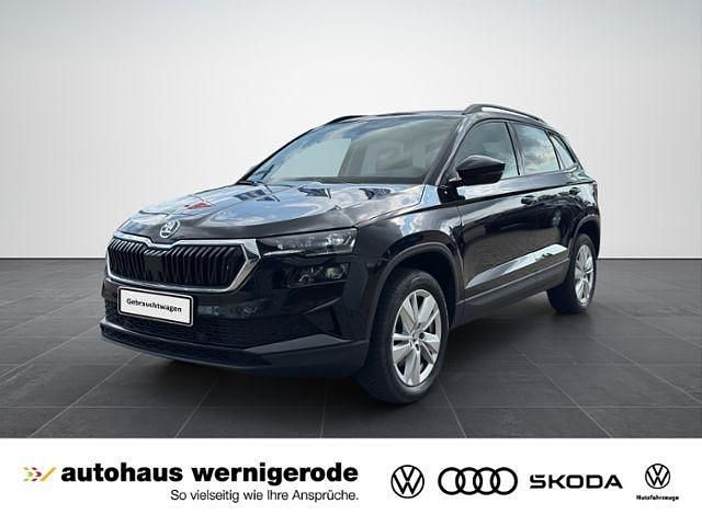 Schwarz Gebraucht 2024 Skoda Karoq SUV | 32.939 € (Fairer Preis) - Bild 1/4