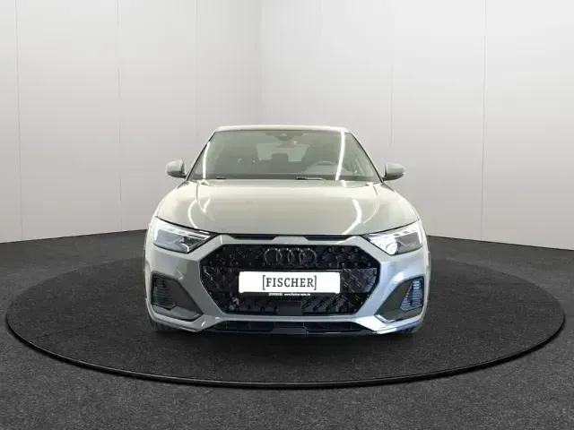 Gebraucht Audi A1 S-Line 116 PS (85 kW) 2026 Grau SUV