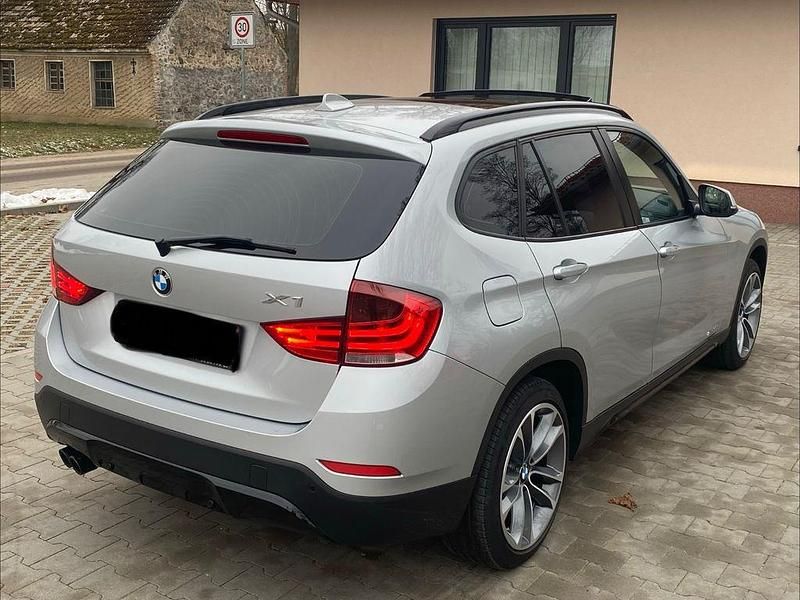 Gebraucht BMW X1 Sport Line 184 PS (135 kW) 2012 Silber SUV