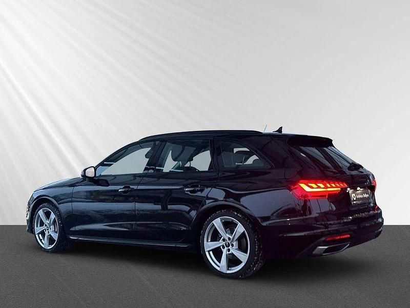 Gebraucht Audi A4 Advanced Plus 204 PS (150 kW) 2022 Mythosschwarz metallic Kombi