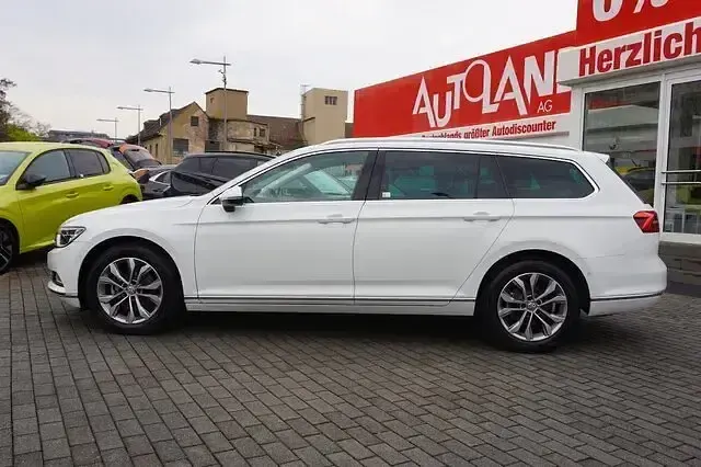 Gebraucht VW Passat Highline 180 PS (132 kW) 2017 Weiß Kombi