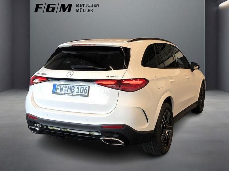 Gebraucht Mercedes GLC300e AMG line 313 PS (230 kW) 2025 Unilack polarweiß SUV