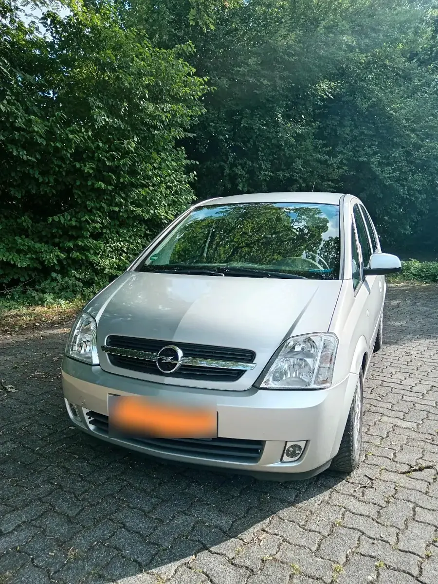 Gebraucht Opel Meriva 90 PS (66 kW) 2005 Silber Van / Kleinbus