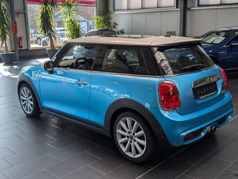 Gebraucht Mini Cooper S 192 PS (141 kW) 2018 Blau Kleinwagen