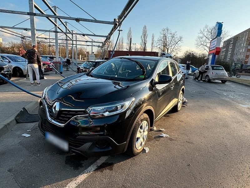 Gebraucht Renault Kadjar 131 PS (96 kW) 2017 Schwarz SUV