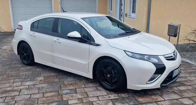 Gebraucht Opel Ampera Edition 151 PS (111 kW) 2014 Silber Kleinwagen