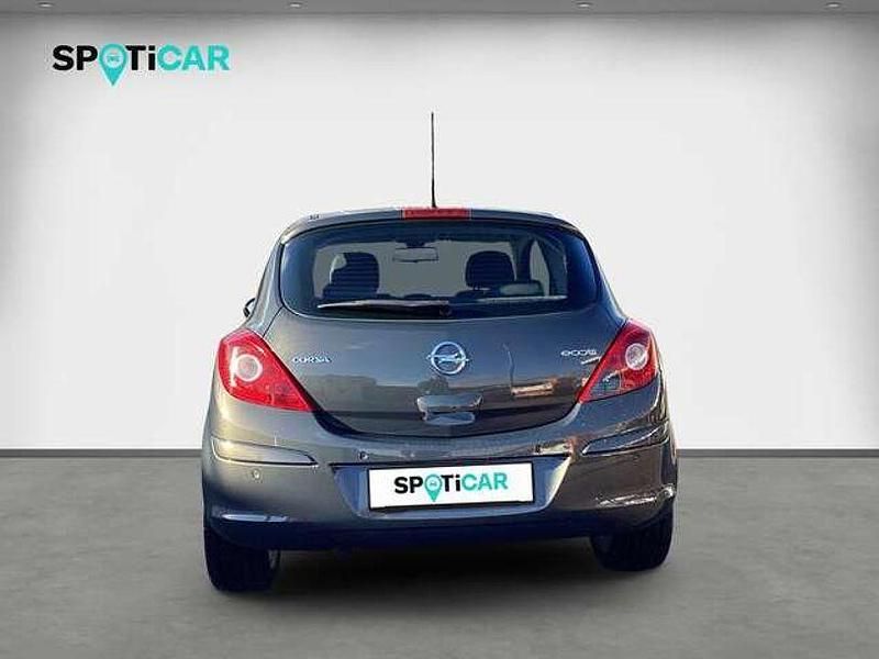 Gebraucht Opel Corsa Innovation 101 PS (74 kW) 2014 Platinumgrau Kleinwagen