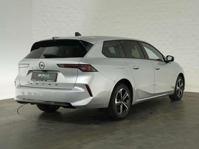 Gebraucht Opel Astra 131 PS (96 kW) 2024 Silber Kombi