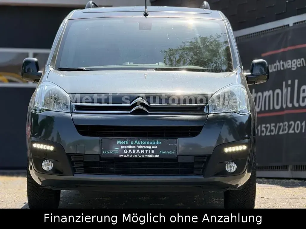 Gebraucht Citroën Berlingo Shine 110 PS (80 kW) 2016 Grau Van / Kleinbus