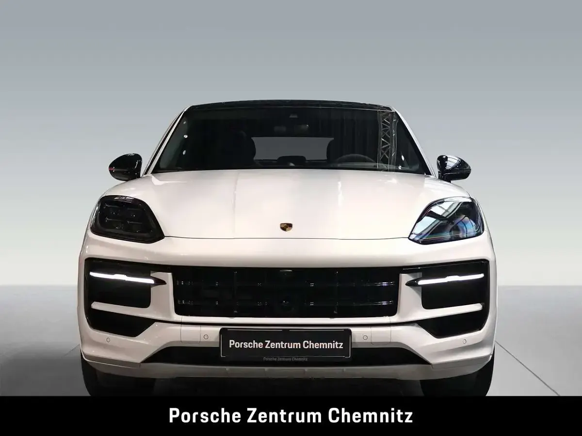 Gebraucht Porsche Cayenne S E-Hybrid 519 PS (381 kW) 2025 Weiß SUV