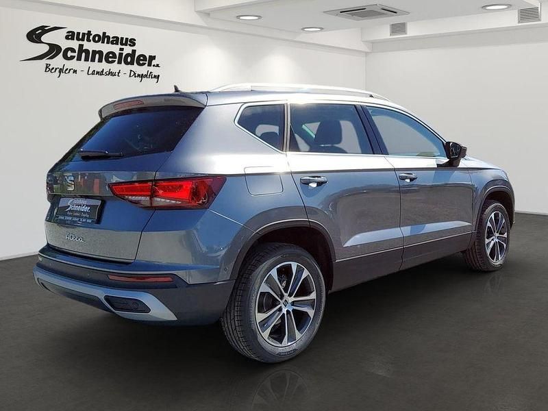 Neu Seat Ateca 150 PS (110 kW) 2025 Graphite grau metallic SUV