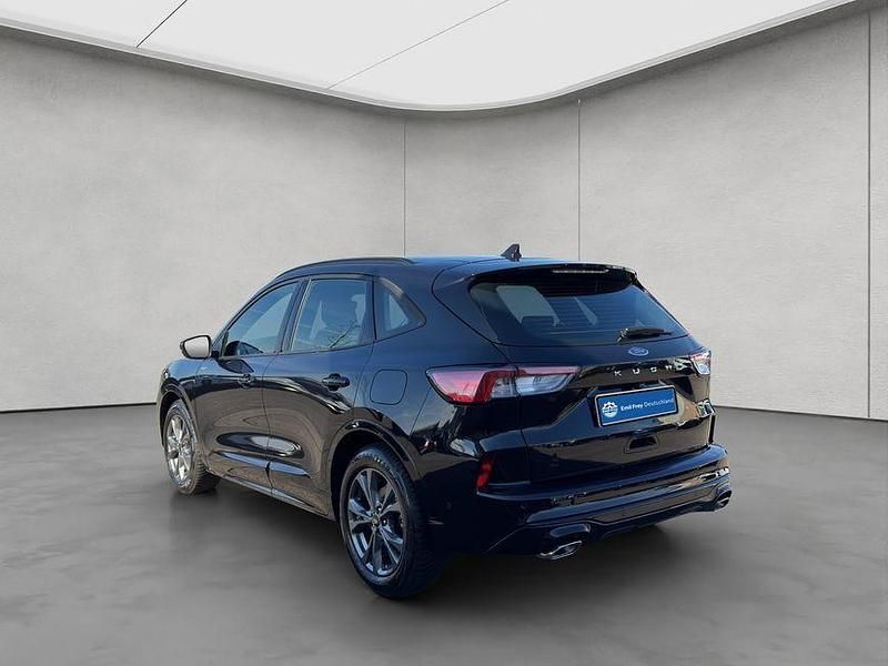 Gebraucht Ford Kuga ST-Line 151 PS (111 kW) 2024 Agate black metallic SUV