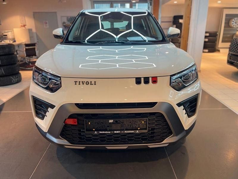 Neu SsangYong Tivoli 163 PS (119 kW) 2026 Weiß SUV