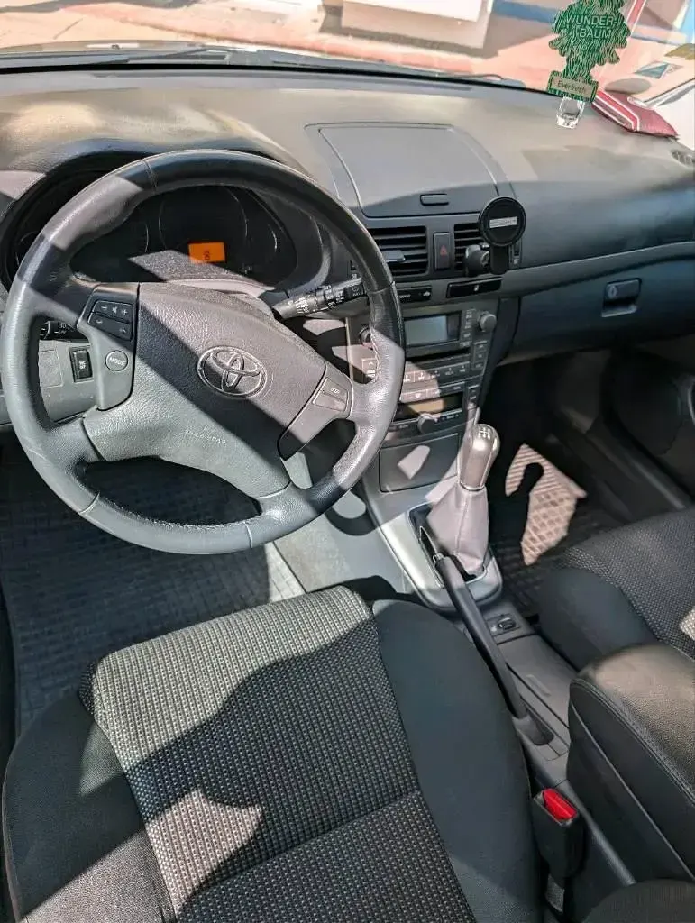 Gebraucht Toyota Avensis 180 PS (132 kW) 2007 Andere farben Kombi