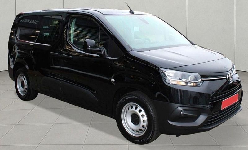 Schwarz Gebraucht 2023 Toyota Proace City Van | 24.999 € (Guter Preis) - Bild 1/4