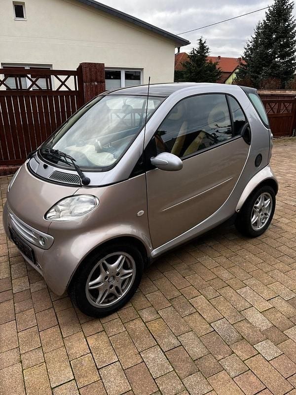 Beige Gebraucht 2001 Smart ForTwo Coupé Coupé | 2.300 € (Fairer Preis) - Bild 1/4