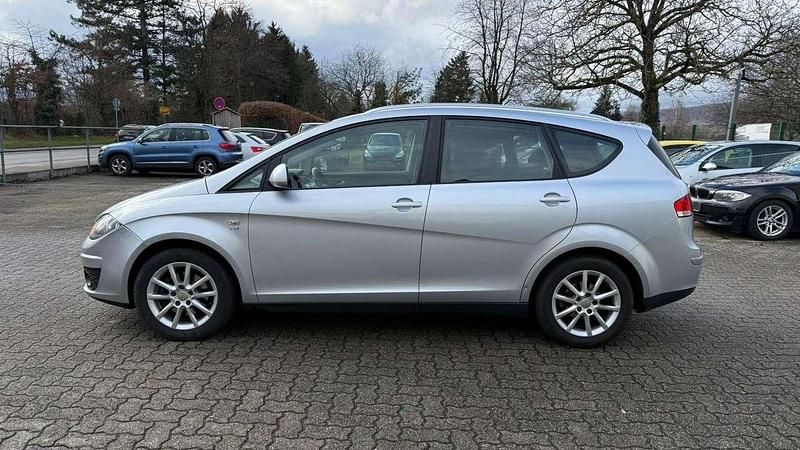 Gebraucht Seat Altea XL Copa 105 PS (77 kW) 2011 Grau Van / Kleinbus