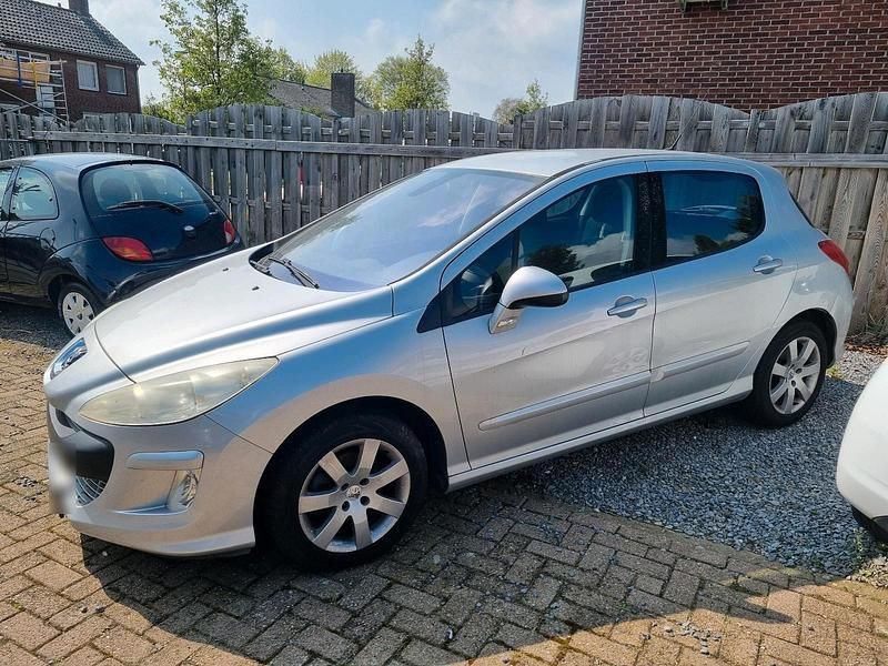 Gebraucht Peugeot 308 150 PS (110 kW) 2007 Silber Kleinwagen