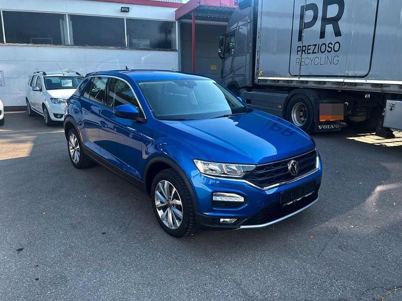 Blau Gebraucht 2021 VW T-Roc Style SUV | 22.900 € (Superpreis) - Bild 1/4