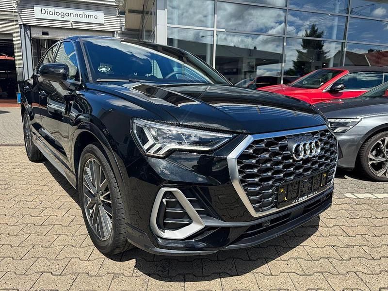 Schwarz Gebraucht 2024 Audi Q3 Sportback S-Line SUV | 44.850 € (Etwas zu teuer) - Bild 1/3