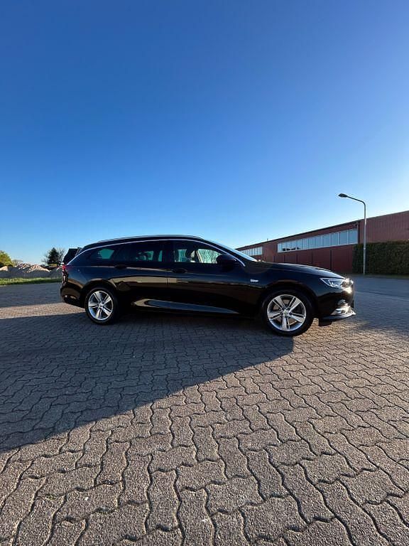 Gebraucht Opel Insignia 209 PS (153 kW) 2020 Schwarz Kombi