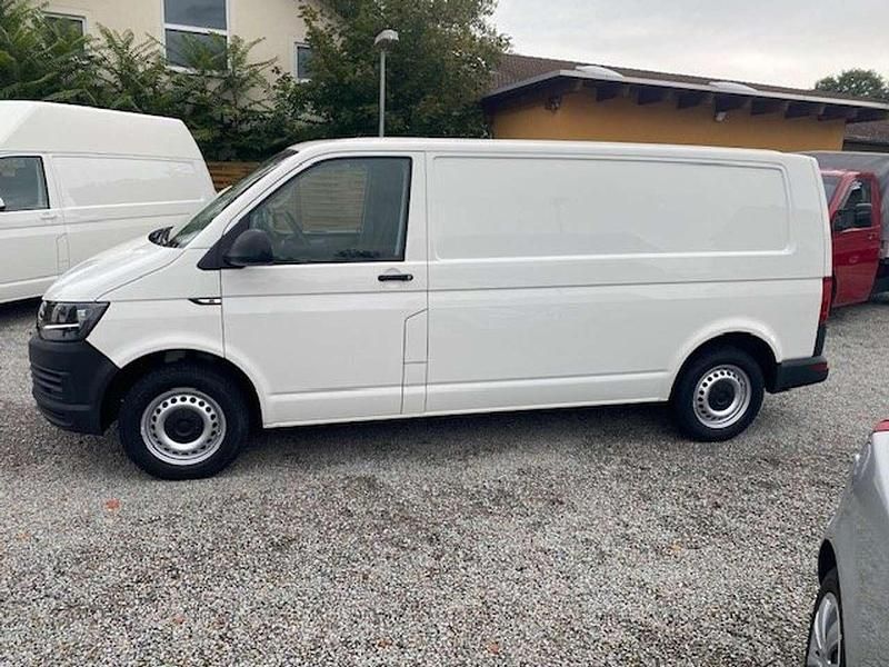 Gebraucht VW Transporter 84 PS (61 kW) 2019 Candyweiß Van