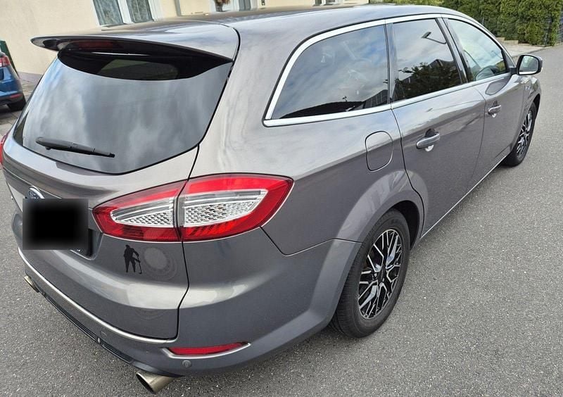 Gebraucht Ford Mondeo Titanium 203 PS (149 kW) 2012 Braun Kombi