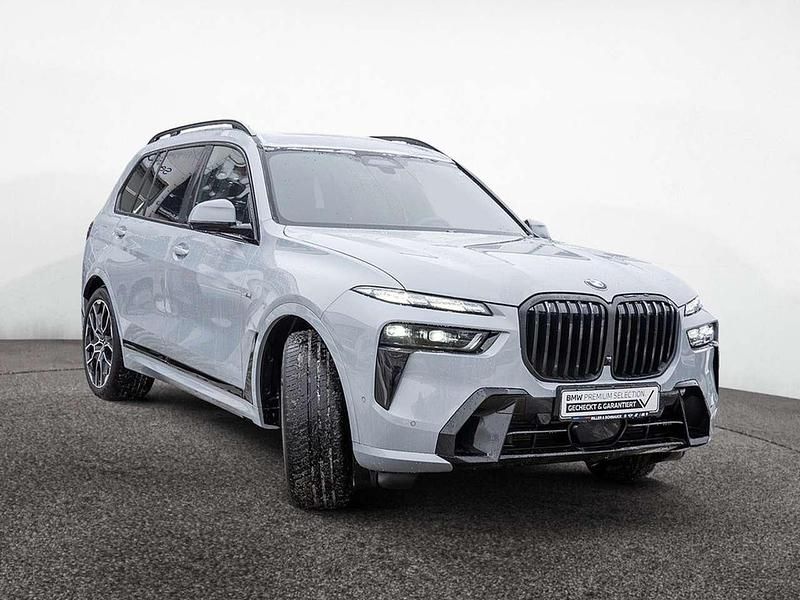 Gebraucht BMW X7 Shadowline 340 PS (250 kW) 2025 Brooklyn grey SUV