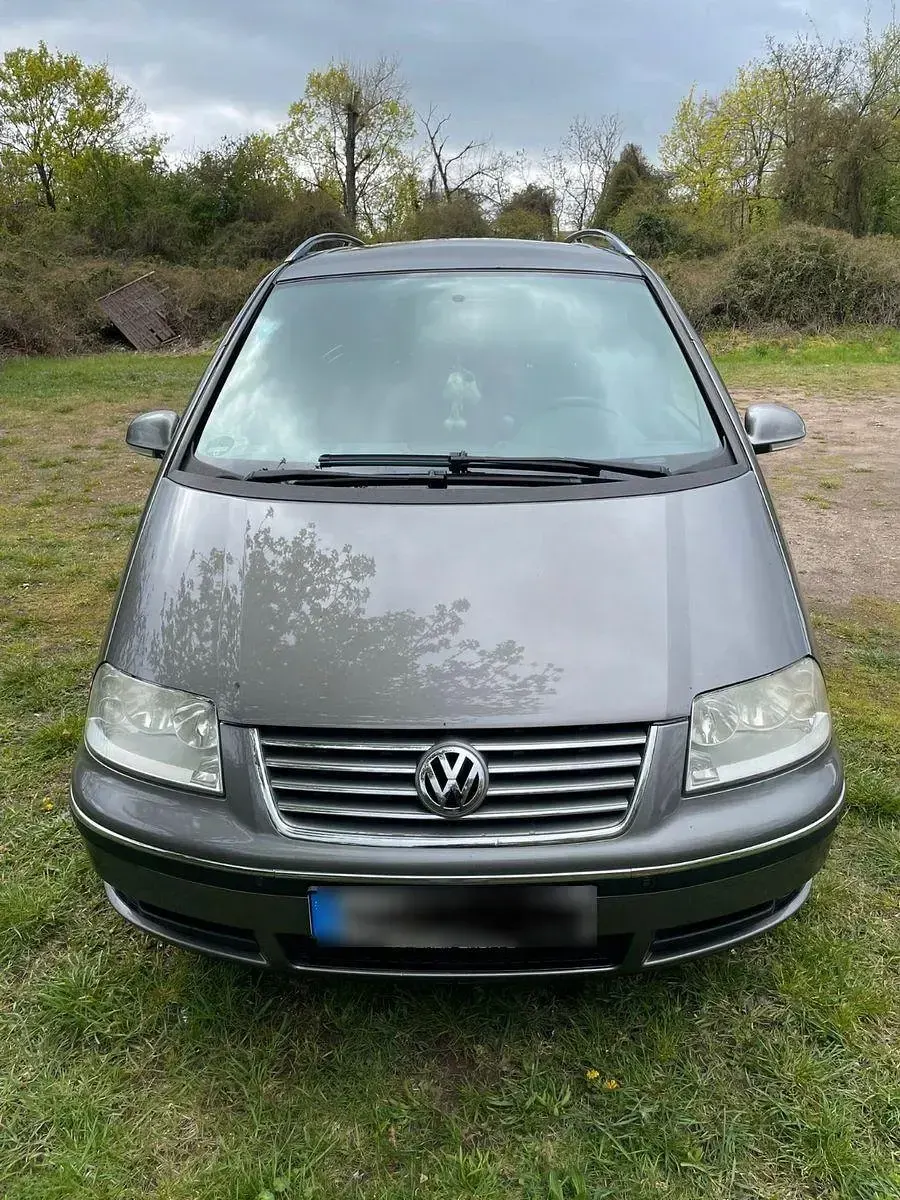Gebraucht VW Sharan United 140 PS (102 kW) 2009 Grau Van / Kleinbus