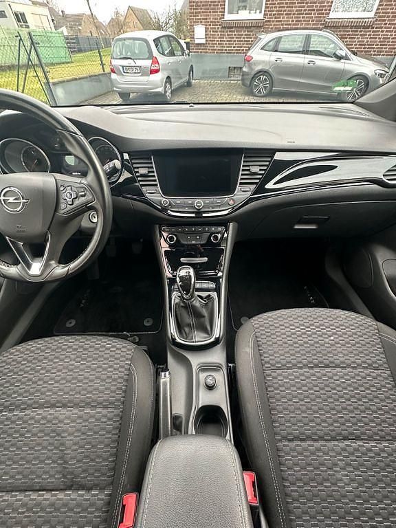 Gebraucht Opel Astra Dynamic 125 PS (91 kW) 2017 Silber Limousine