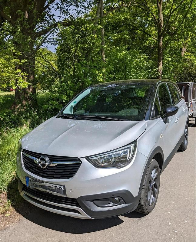 Silber Gebraucht 2019 Opel Crossland SUV | 13.400 € (Fairer Preis) - Bild 1/4