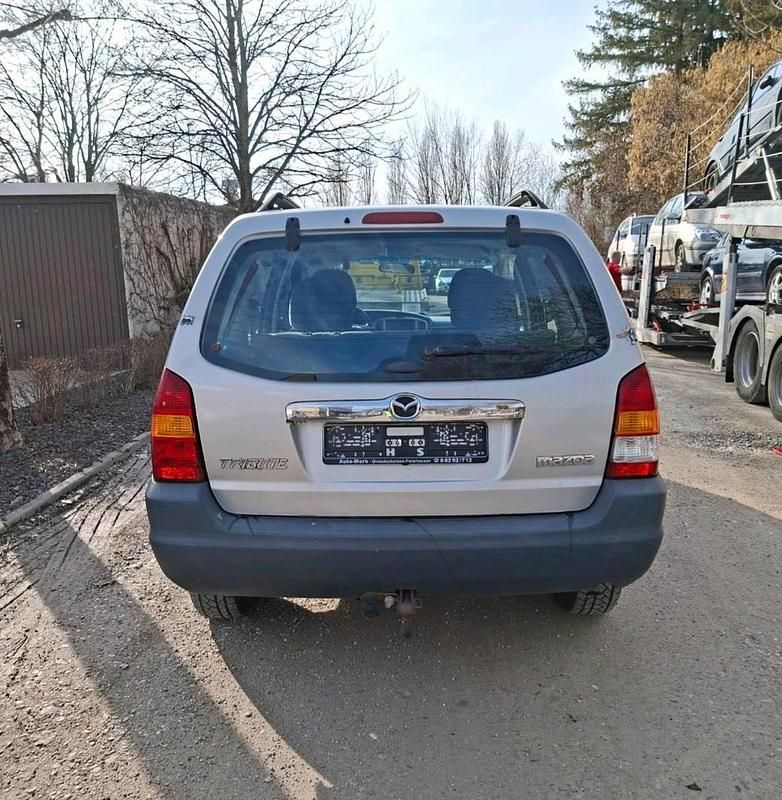 Gebraucht Mazda Tribute 125 PS (91 kW) 2003 Silber SUV