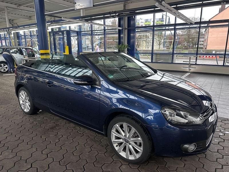 Gebraucht VW Golf Cabriolet 105 PS (77 kW) 2011 Blau Cabrio